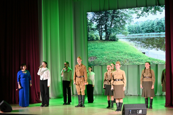 &Pcy;&acy;&tcy;&rcy;&icy;&ocy;&tcy;&icy;&chcy;&iecy;&scy;&kcy;&icy;&jcy; &fcy;&iecy;&scy;&tcy;&icy;&vcy;&acy;&lcy;&softcy; &laquo;&Ocy;&dcy;&acy; &rcy;&ucy;&scy;&scy;&kcy;&ocy;&mcy;&ucy; &scy;&ocy;&lcy;&dcy;&acy;&tcy;&ucy;&raquo;