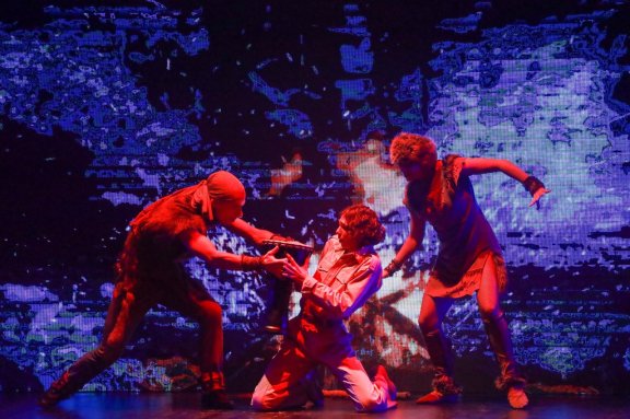 &Tcy;&acy;&ncy;&tscy;&iecy;&vcy;&acy;&lcy;&softcy;&ncy;&acy;&yacy; &scy;&kcy;&acy;&zcy;&kcy;&acy; &dcy;&lcy;&yacy; &dcy;&iecy;&tcy;&iecy;&jcy; &icy; &vcy;&zcy;&rcy;&ocy;&scy;&lcy;&ycy;&khcy; "&Tcy;&acy;&jcy;&ncy;&acy; &vcy;&ocy;&lcy;&shcy;&iecy;&bcy;&ncy;&ocy;&gcy;&ocy; &shcy;&acy;&rcy;&acy;"