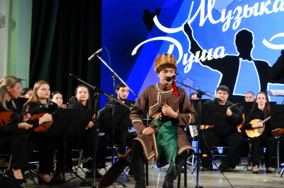 &Kcy;&ocy;&ncy;&tscy;&iecy;&rcy;&tcy; &laquo;&Vcy; &ncy;&acy;&rcy;&ocy;&dcy;&ncy;&ocy;&jcy; &mcy;&ucy;&zcy;&ycy;&kcy;&iecy; &iecy;&dcy;&icy;&ncy;&scy;&tcy;&vcy;&ocy;&hellip;&raquo;