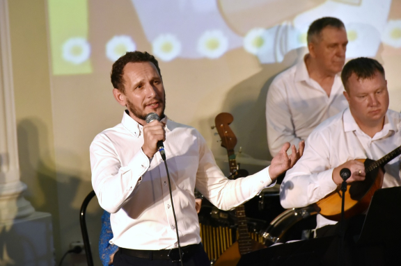 &Pcy;&rcy;&acy;&zcy;&dcy;&ncy;&icy;&chcy;&ncy;&ycy;&jcy; &kcy;&ocy;&ncy;&tscy;&iecy;&rcy;&tcy;&comma; &pcy;&ocy;&scy;&vcy;&yacy;&shchcy;&iocy;&ncy;&ncy;&ycy;&jcy; &Dcy;&ncy;&yucy; &Rcy;&ocy;&scy;&scy;&icy;&icy; &ndash; &laquo;&Mcy;&ocy;&yacy; &Rcy;&ocy;&scy;&scy;&icy;&yacy;&excl;&raquo;