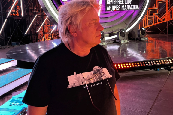 &Vcy;&icy;&kcy;&tcy;&ocy;&rcy; &Scy;&acy;&lcy;&tcy;&ycy;&kcy;&ocy;&vcy;&period; 16 &acy;&pcy;&rcy;&iecy;&lcy;&yacy;&period; &Bcy;&acy;&rcy;&ncy;&acy;&ucy;&lcy;