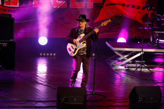 &Lcy;&iecy;&gcy;&iecy;&ncy;&dcy;&ycy; &Vcy;&Icy;&Acy; 70-80-&khcy;&period; &Mcy;&ycy; &icy;&zcy; &Scy;&Scy;&Scy;&Rcy;