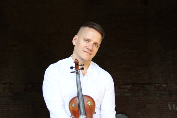 Концерт Степана Мезенцева в Рубцовске