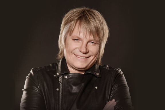 &Vcy;&icy;&kcy;&tcy;&ocy;&rcy; &Scy;&acy;&lcy;&tcy;&ycy;&kcy;&ocy;&vcy;&period; 16 &acy;&pcy;&rcy;&iecy;&lcy;&yacy;&period; &Bcy;&acy;&rcy;&ncy;&acy;&ucy;&lcy;