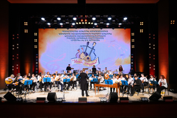 " &Mcy;&ucy;&zcy;&ycy;&kcy;&icy; &scy;&vcy;&yacy;&zcy;&ucy;&yucy;&shchcy;&acy;&yacy; &ncy;&icy;&tcy;&softcy;"