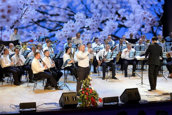 &Kcy;&lcy;&acy;&scy;&scy;&icy;&kcy;&acy; &ncy;&acy; &mcy;&acy;&kcy;&scy;&icy;&mcy;&ucy;&mcy;&period; &KHcy;&icy;&tcy;&ycy; &mcy;&icy;&rcy;&ocy;&vcy;&ocy;&jcy; &ocy;&pcy;&iecy;&rcy;&ycy;