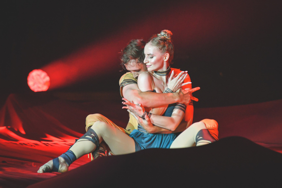 Директор театра (опера).Песни Катулла (балет).