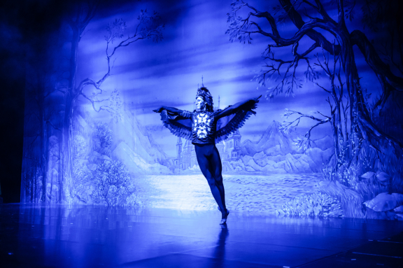 &Lcy;&IEcy;&Tcy;&Ocy; &Pcy;&Icy;&Rcy;&Ucy;&Ecy;&Tcy;&Acy;&period; &Lcy;&IEcy;&Bcy;&IEcy;&Dcy;&Icy;&Ncy;&Ocy;&IEcy; &Ocy;&Zcy;&IEcy;&Rcy;&Ocy;