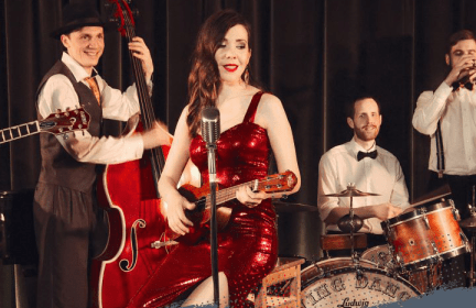 &Gcy;&rcy;&ucy;&pcy;&pcy;&acy; "&SHcy;&tcy;&rcy;&icy;&khcy; &Kcy;&ocy;&tcy;" &lpar;&Ncy;&ocy;&vcy;&ocy;&scy;&icy;&bcy;&icy;&rcy;&scy;&kcy;&rpar;