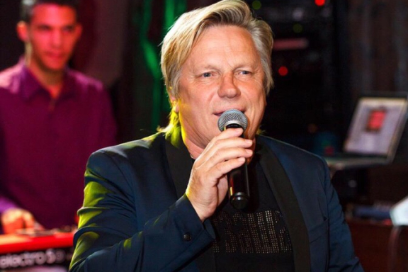 &Vcy;&icy;&kcy;&tcy;&ocy;&rcy; &Scy;&acy;&lcy;&tcy;&ycy;&kcy;&ocy;&vcy;&period; 17 &acy;&pcy;&rcy;&iecy;&lcy;&yacy;&period; &Rcy;&ucy;&bcy;&tscy;&ocy;&vcy;&scy;&kcy;