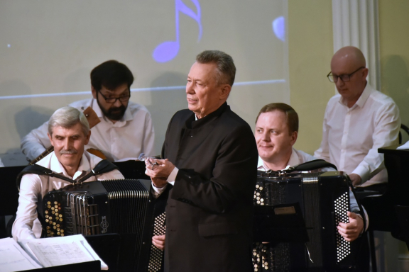 &Pcy;&rcy;&acy;&zcy;&dcy;&ncy;&icy;&chcy;&ncy;&ycy;&jcy; &kcy;&ocy;&ncy;&tscy;&iecy;&rcy;&tcy;&comma; &pcy;&ocy;&scy;&vcy;&yacy;&shchcy;&iocy;&ncy;&ncy;&ycy;&jcy; &Dcy;&ncy;&yucy; &Rcy;&ocy;&scy;&scy;&icy;&icy; &ndash; &laquo;&Mcy;&ocy;&yacy; &Rcy;&ocy;&scy;&scy;&icy;&yacy;&excl;&raquo;