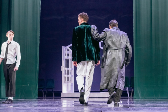 Дело Кречинского