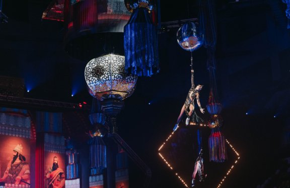 &Icy;&scy;&tcy;&ocy;&rcy;&icy;&yacy; &lcy;&yucy;&bcy;&vcy;&icy; &SHcy;&Acy;&KHcy;&IEcy;&Rcy;&IEcy;&Zcy;&Acy;&Dcy;&Ycy;