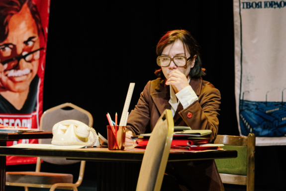 Московская Новогодняя премьера ! "СЛУЖЕБНЫЙ РОМАН" - Любимая всеми история!