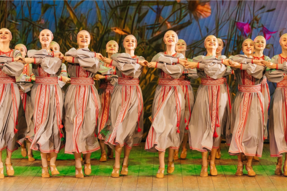 "&ZHcy;&icy;&vcy;&icy;&excl; &CHcy;&ucy;&vcy;&scy;&tcy;&vcy;&ucy;&jcy;&excl;&Tcy;&acy;&ncy;&tscy;&ucy;&jcy;&excl;"