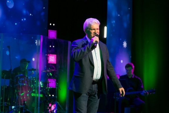 &Rcy;&ocy;&zhcy;&dcy;&iecy;&scy;&tcy;&vcy;&iecy;&ncy;&scy;&kcy;&icy;&iecy; &vcy;&scy;&tcy;&rcy;&iecy;&chcy;&icy;