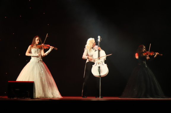 Концерт струнного трио Silenzium с новой программой «Рок на скрипках»