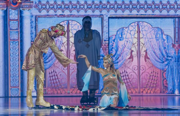 &Icy;&scy;&tcy;&ocy;&rcy;&icy;&yacy; &lcy;&yucy;&bcy;&vcy;&icy; &SHcy;&Acy;&KHcy;&IEcy;&Rcy;&IEcy;&Zcy;&Acy;&Dcy;&Ycy;