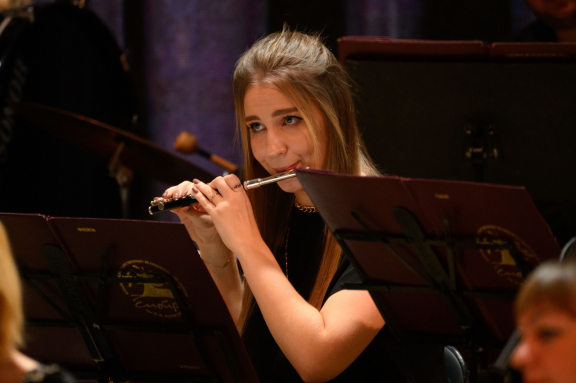 "&Mcy;&iocy;&rcy;&tcy;&vcy;&ycy;&iecy; &dcy;&ucy;&shcy;&icy;"