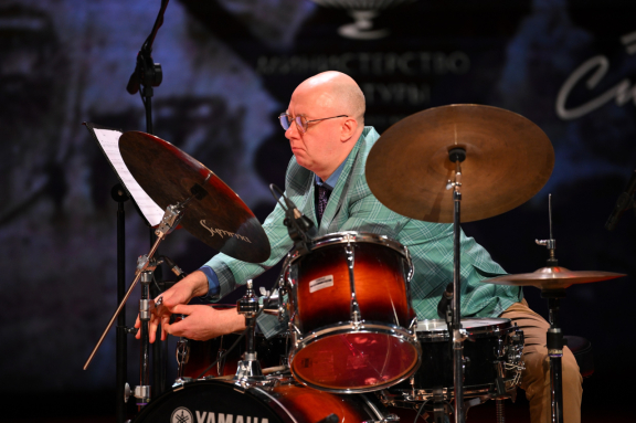 "&CHcy;&acy;&jcy;&kcy;&ocy;&vcy;&scy;&kcy;&icy;&jcy; &Dcy;&zhcy;&acy;&zcy; &Gcy;&rcy;&icy;&gcy;"