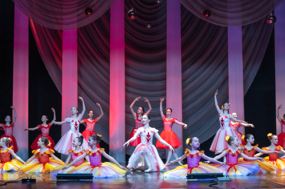 &Pcy;&rcy;&acy;&zcy;&dcy;&ncy;&icy;&chcy;&ncy;&ycy;&jcy; &kcy;&ocy;&ncy;&tscy;&iecy;&rcy;&tcy; &dcy;&iecy;&tcy;&scy;&kcy;&ocy;&gcy;&ocy; &ocy;&bcy;&rcy;&acy;&zcy;&tscy;&ocy;&vcy;&ocy;&gcy;&ocy; &kcy;&ocy;&lcy;&lcy;&iecy;&kcy;&tcy;&icy;&vcy;&acy; &Acy;&lcy;&tcy;&acy;&jcy;&scy;&kcy;&ocy;&gcy;&ocy; &kcy;&rcy;&acy;&yacy; &shcy;&kcy;&ocy;&lcy;&ycy; &tcy;&acy;&ncy;&tscy;&acy; &Acy;&ucy;&rcy;&acy; - &laquo;&Vcy;&iecy;&scy;&iecy;&ncy;&ncy;&icy;&jcy; &dcy;&icy;&vcy;&iecy;&rcy;&tcy;&icy;&scy;&mcy;&iecy;&ncy;&tcy;-2026&raquo; &scy; &ucy;&chcy;&acy;&scy;&tcy;&icy;&iecy;&mcy; &fcy;&icy;&lcy;&icy;&acy;&lcy;&ocy;&vcy; &SHcy;&ucy;&kcy;&shcy;&icy;&ncy;&acy; 7 &icy; 280-&lcy;&iecy;&tcy;&icy;&yacy; &Bcy;&acy;&rcy;&ncy;&acy;&ucy;&lcy;&acy; 17