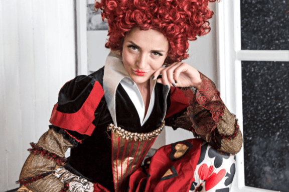 &Scy;&kcy;&acy;&zcy;&ocy;&chcy;&ncy;&ocy;&iecy; &shcy;&ocy;&ucy; &laquo;&Scy;&tcy;&rcy;&acy;&ncy;&acy; &CHcy;&ucy;&dcy;&iecy;&scy;&raquo; &vcy; &Bcy;&icy;&jcy;&scy;&kcy;&iecy;