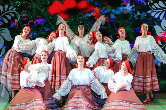 "&ZHcy;&icy;&vcy;&icy;&excl; &CHcy;&ucy;&vcy;&scy;&tcy;&vcy;&ucy;&jcy;&excl;&Tcy;&acy;&ncy;&tscy;&ucy;&jcy;&excl;"