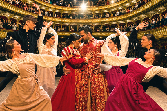 Barcelona Flamenco Ballet &lpar;&Bcy;&acy;&rcy;&scy;&iecy;&lcy;&ocy;&ncy;&acy; &Fcy;&lcy;&acy;&mcy;&iecy;&ncy;&kcy;&ocy; &Bcy;&acy;&lcy;&iecy;&tcy;&rpar; &scy; &pcy;&rcy;&ocy;&gcy;&rcy;&acy;&mcy;&mcy;&ocy;&jcy; "&Rcy;&ocy;&mcy;&iecy;&ocy; &icy; &Dcy;&zhcy;&ucy;&lcy;&softcy;&iecy;&tcy;&tcy;&acy;"