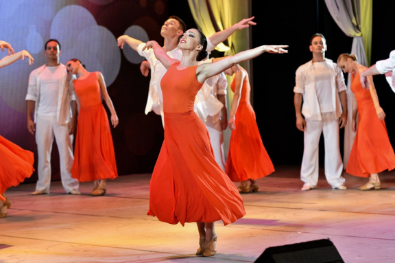 &Ecy;&khcy;&ocy; &lcy;&yucy;&bcy;&vcy;&icy;&period; &Bcy;&ocy;&lcy;&iecy;&rcy;&ocy;&period; &Acy;&ncy;&scy;&acy;&mcy;&bcy;&lcy;&softcy; &Acy;&lcy;&tcy;&acy;&jcy;&period;