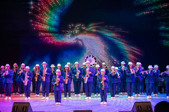 "&Ncy;&acy; &tcy;&ocy;&mcy; &zhcy;&iecy; &mcy;&iecy;&scy;&tcy;&iecy;&comma; &vcy; &tcy;&ocy;&tcy; &zhcy;&iecy; &chcy;&acy;&scy;"