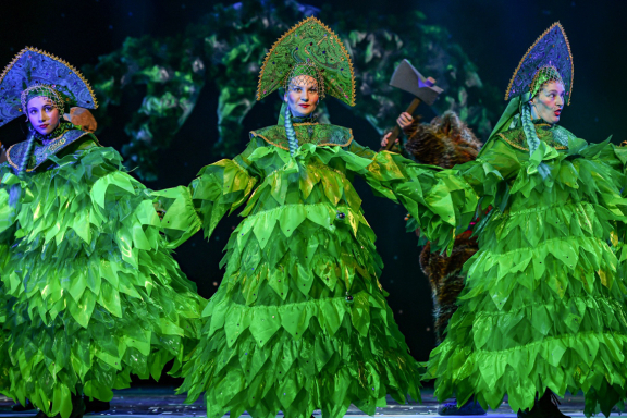 По щучьему веленью , или у Емели Новый год