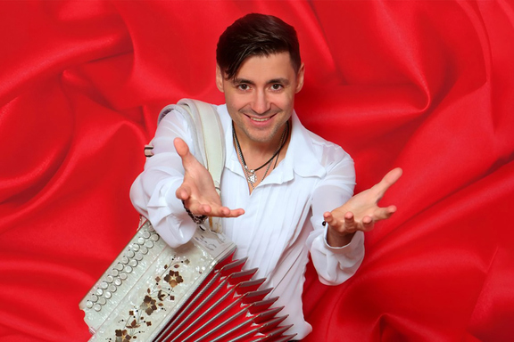 &Dcy;&mcy;&icy;&tcy;&rcy;&icy;&jcy; &Icy;&vcy;&acy;&shchcy;&iecy;&ncy;&kcy;&ocy;&period; &Pcy;&rcy;&acy;&zcy;&dcy;&ncy;&icy;&chcy;&ncy;&ycy;&jcy; &kcy;&ocy;&ncy;&tscy;&iecy;&rcy;&tcy;