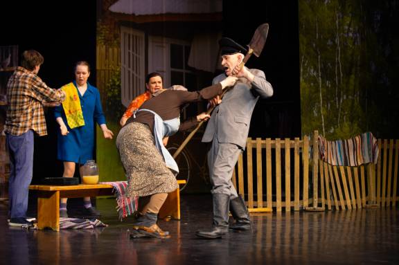 &Scy;&pcy;&iecy;&kcy;&tcy;&acy;&kcy;&lcy;&softcy; "&Lcy;&yucy;&bcy;&ocy;&vcy;&softcy; &icy; &gcy;&ocy;&lcy;&ucy;&bcy;&icy;" &vcy; &gcy;&period;&Bcy;&icy;&jcy;&scy;&kcy;