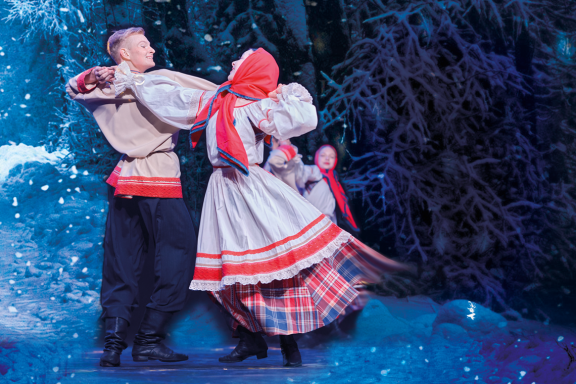 " И пусть зима танцует и кружит"