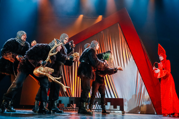 &Scy;&kcy;&acy;&zcy;&kcy;&acy; &ocy; &scy;&pcy;&yacy;&shchcy;&iecy;&jcy; &TScy;&acy;&rcy;&iecy;&vcy;&ncy;&iecy;