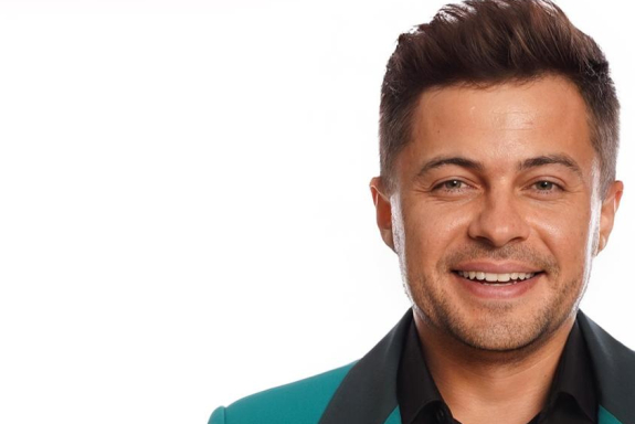 &Bcy;&ocy;&lcy;&softcy;&shcy;&ocy;&jcy; &kcy;&ocy;&ncy;&tscy;&iecy;&rcy;&tcy; &Icy;&vcy;&acy;&ncy;&acy; &Scy;&ocy;&bcy;&ocy;&lcy;&iecy;&vcy;&acy;