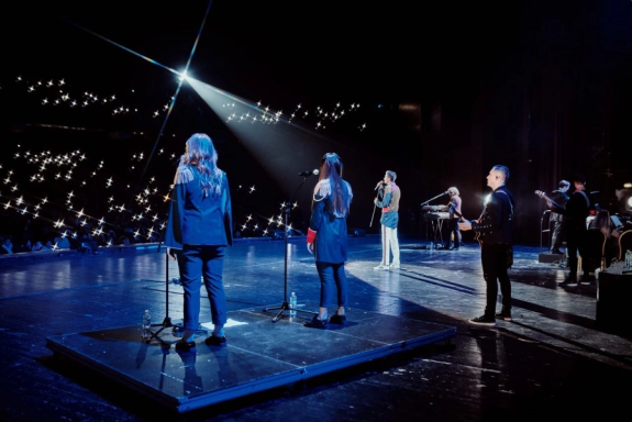 Queen&period; &SHcy;&ocy;&ucy; &laquo;&Bcy;&ocy;&gcy;&iecy;&mcy;&scy;&kcy;&acy;&yacy; &rcy;&acy;&pcy;&scy;&ocy;&dcy;&icy;&yacy;&raquo; &vcy; &scy;&ocy;&pcy;&rcy;&ocy;&vcy;&ocy;&zhcy;&dcy;&iecy;&ncy;&icy;&icy; &scy;&icy;&mcy;&fcy;&ocy;&ncy;&icy;&chcy;&iecy;&scy;&kcy;&ocy;&gcy;&ocy; &ocy;&rcy;&kcy;&iecy;&scy;&tcy;&rcy;&acy;