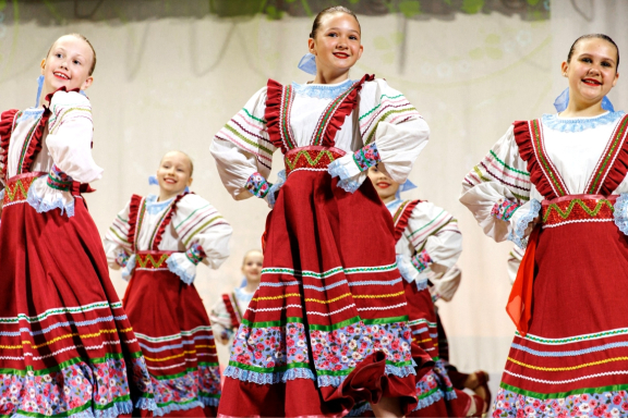 "&ZHcy;&icy;&vcy;&icy;&excl; &CHcy;&ucy;&vcy;&scy;&tcy;&vcy;&ucy;&jcy;&excl;&Tcy;&acy;&ncy;&tscy;&ucy;&jcy;&excl;"