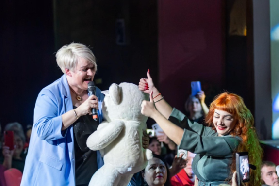 &Acy;&lcy;&iecy;&ncy;&acy; &Rcy;&ocy;&scy;&scy;&period; &CHcy;&iecy;&rcy;&ncy;&acy;&yacy; &scy;&mcy;&ocy;&rcy;&ocy;&dcy;&icy;&ncy;&acy;