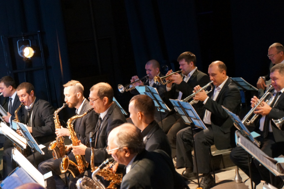 &Scy;&ocy;&lcy;&ocy; &scy; &ocy;&rcy;&kcy;&iecy;&scy;&tcy;&rcy;&ocy;&mcy;