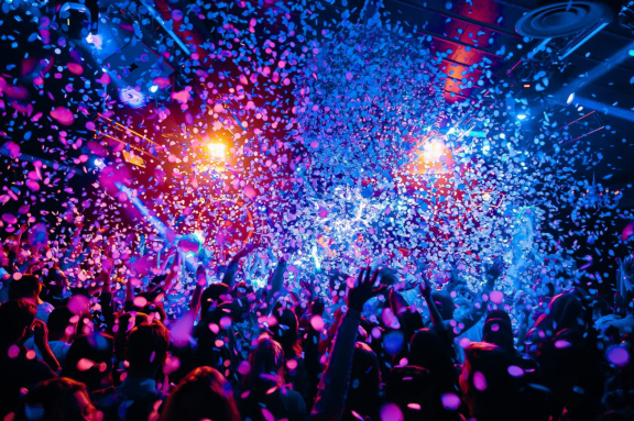 Дискотека в Белом