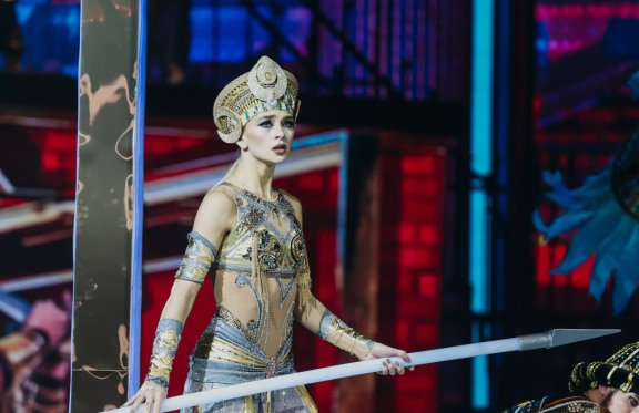 &Icy;&scy;&tcy;&ocy;&rcy;&icy;&yacy; &lcy;&yucy;&bcy;&vcy;&icy; &SHcy;&Acy;&KHcy;&IEcy;&Rcy;&IEcy;&Zcy;&Acy;&Dcy;&Ycy;