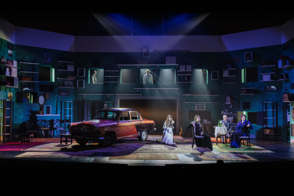 &Tcy;&rcy;&icy; &scy;&iecy;&scy;&tcy;&rcy;&ycy;