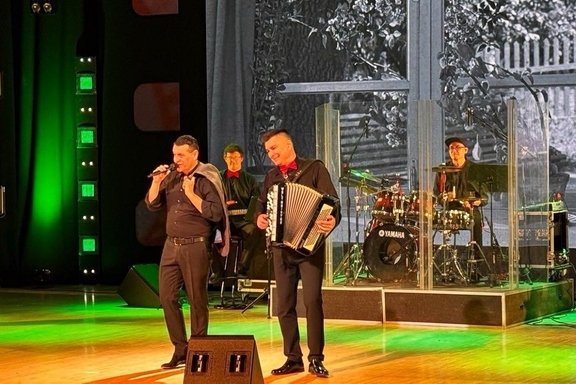 "&Scy;&Icy;&Bcy;&Icy;&Rcy;&SOFTcy;" &Zcy;&icy;&mcy;&acy; &Lcy;&ucy;&chcy;&shcy;&iecy;&iecy;"