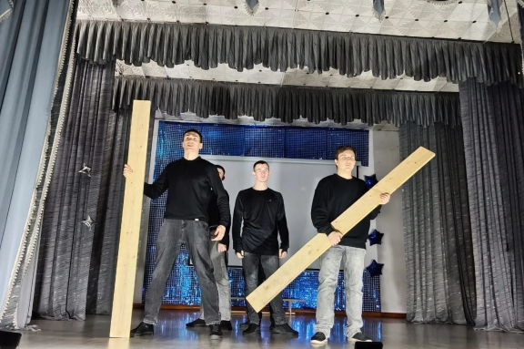 &Lcy;&yucy;&bcy;&ocy;&vcy;&ncy;&ocy;-&rcy;&ucy;&scy;&scy;&kcy;&acy;&yacy; &ocy;&dcy;&acy; &laquo;&Ecy;&tcy;&ocy; &mcy;&ycy; &icy;&dcy;&iecy;&mcy;&comma; &chcy;&tcy;&ocy;&bcy; &scy;&tcy;&acy;&tcy;&softcy; &lcy;&yucy;&dcy;&softcy;&mcy;&icy;&raquo;