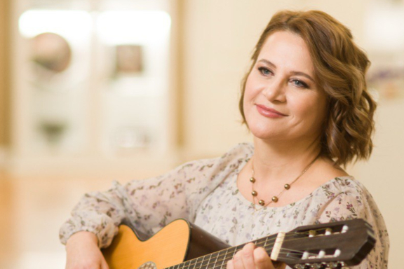 "&Ocy;&bcy;&rcy;&acy;&shchcy;&iecy;&ncy;&icy;&iecy; &kcy; &scy;&ycy;&ncy;&ucy;"