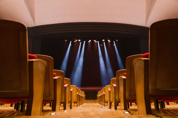 &Tcy;&rcy;&icy; &scy;&iecy;&scy;&tcy;&rcy;&ycy;