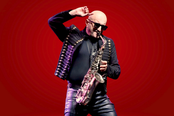 J.Seven. Золотая коллекция мировых шедевров в Бийске