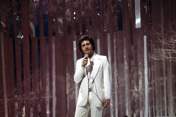 &Mcy;&ucy;&zcy;&ycy;&kcy;&acy;&lcy;&softcy;&ncy;&ycy;&jcy; &scy;&pcy;&iecy;&kcy;&tcy;&acy;&kcy;&lcy;&softcy; &laquo;&Ncy;&Acy;&SHcy; &Dcy;&ZHcy;&Ocy; &Dcy;&Acy;&Scy;&Scy;&IEcy;&Ncy;&raquo; &vcy; &icy;&scy;&pcy;&ocy;&lcy;&ncy;&iecy;&ncy;&icy;&icy; &Rcy;&IEcy;&Ncy;&IEcy; &Dcy;&IEcy; &Lcy;&Acy; &Gcy;&Acy;&Rcy;&Dcy; &lpar;&Fcy;&rcy;&acy;&ncy;&tscy;&icy;&yacy;&rpar;