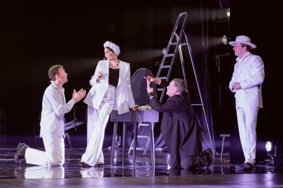 Дело Кречинского